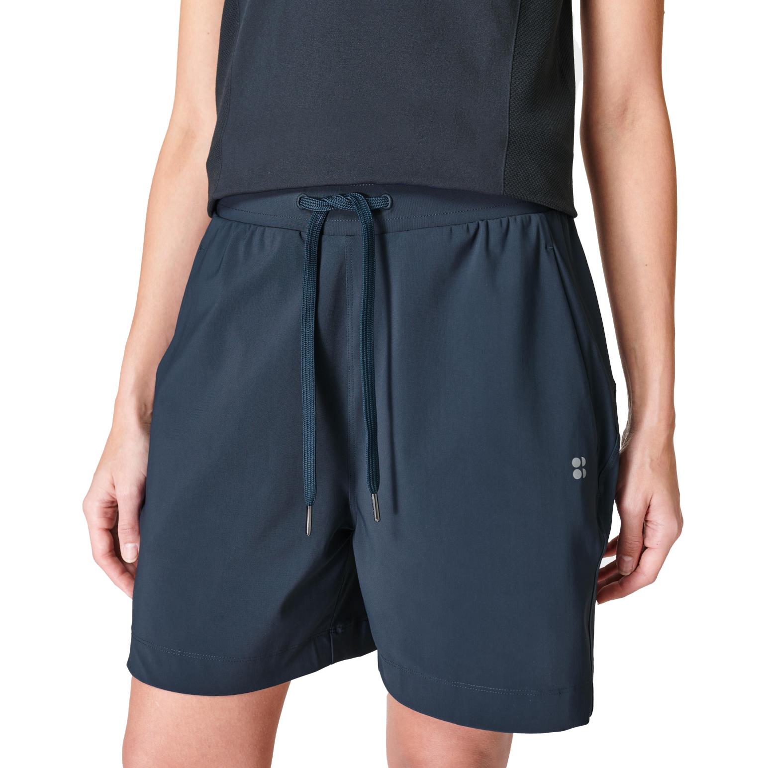 Sweaty Betty Explorer 5.5" Short Navy Blue